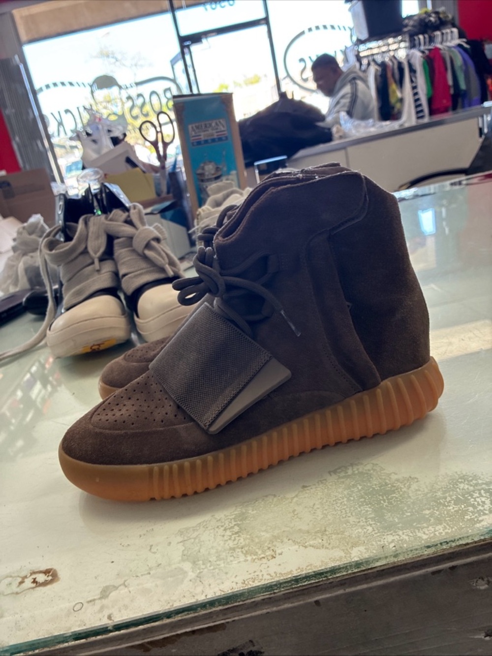 Men’s Adidas Yeezy Boost 750 Chocolate Pre Owned Used No Box FUFU - Picture 15 of 16